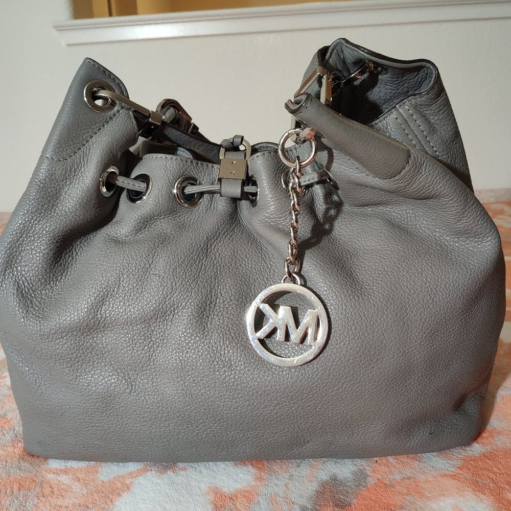 Michael Kors brown leather hobo bag, shoulder bag, purse